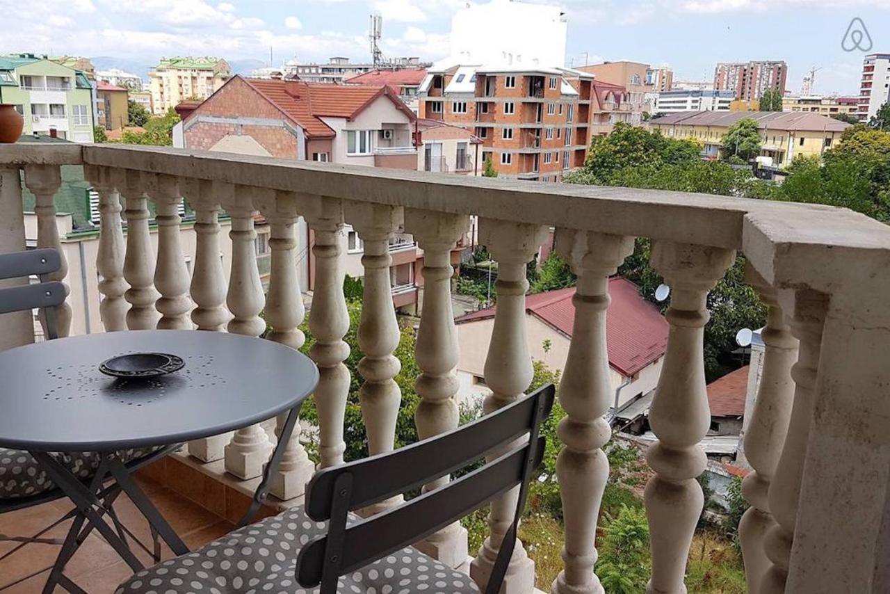 Bright Apartment Near City Center Skopje Exterior photo